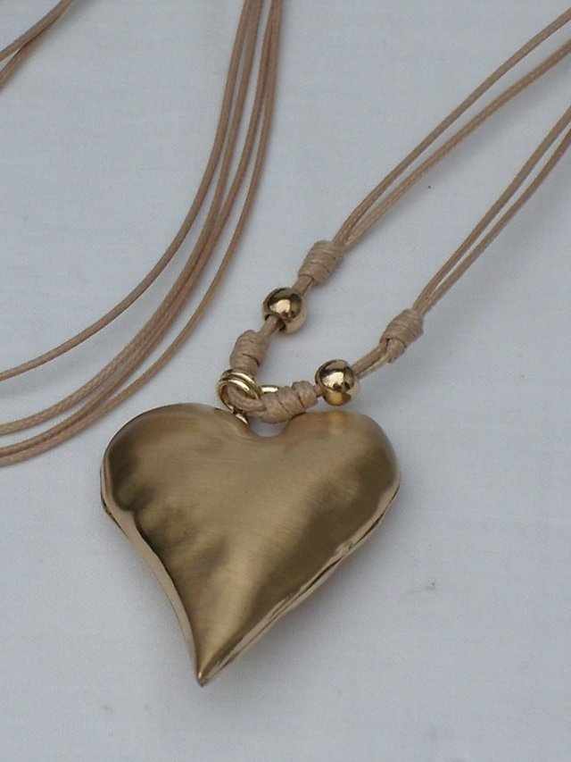 Image 5 of BLINK Costume Heart Pendant Necklace NEW