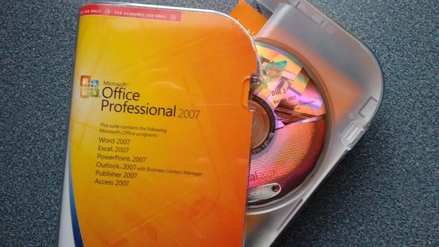 Image 2 of Microsoft Office Professional 2007