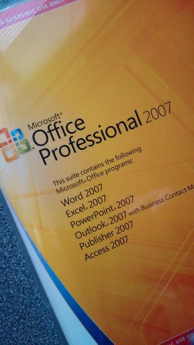 Image 3 of Microsoft Office Professional 2007