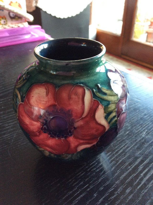 Preview of the first image of Old Moorcroft vase.