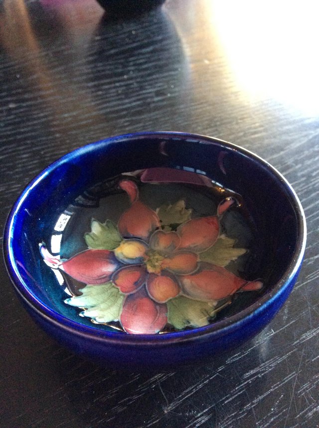 Preview of the first image of Old Moorcroft small dish.
