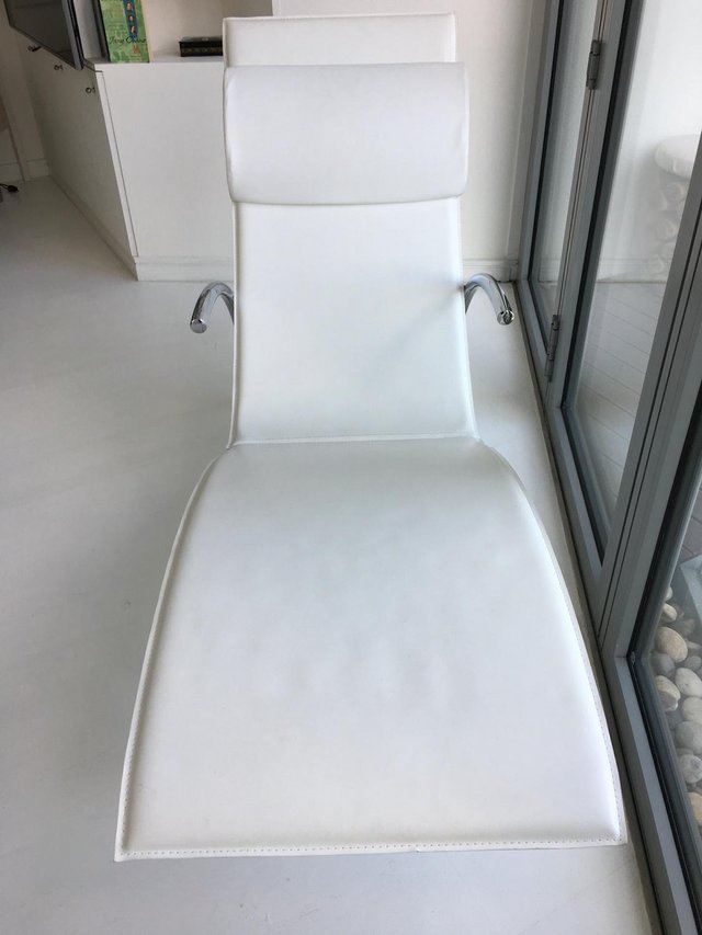 Image 2 of Italian White Leather Chaise Longue