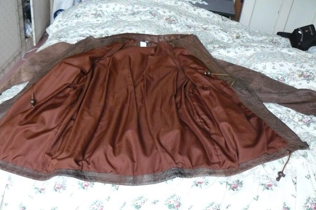 Image 3 of HC Huidi Vintage Leather jacket in mid brown. Small / medium