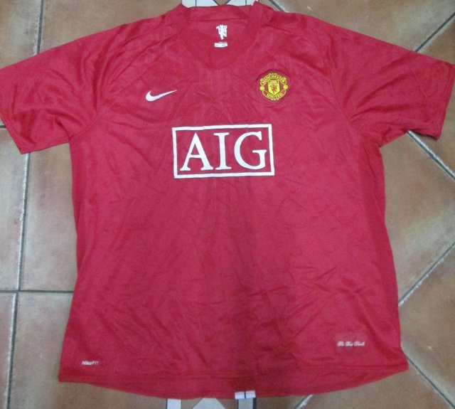 Preview of the first image of Official Man.Utd Home Shirt 07-09.