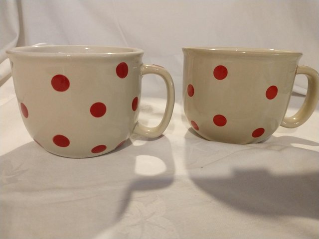 Preview of the first image of 2 Ceramic Extra Large Red Spotty Cappuccino Coffee/ Soup Mug.