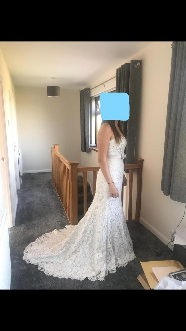 Image 2 of Brand new Never worn wedding dress
