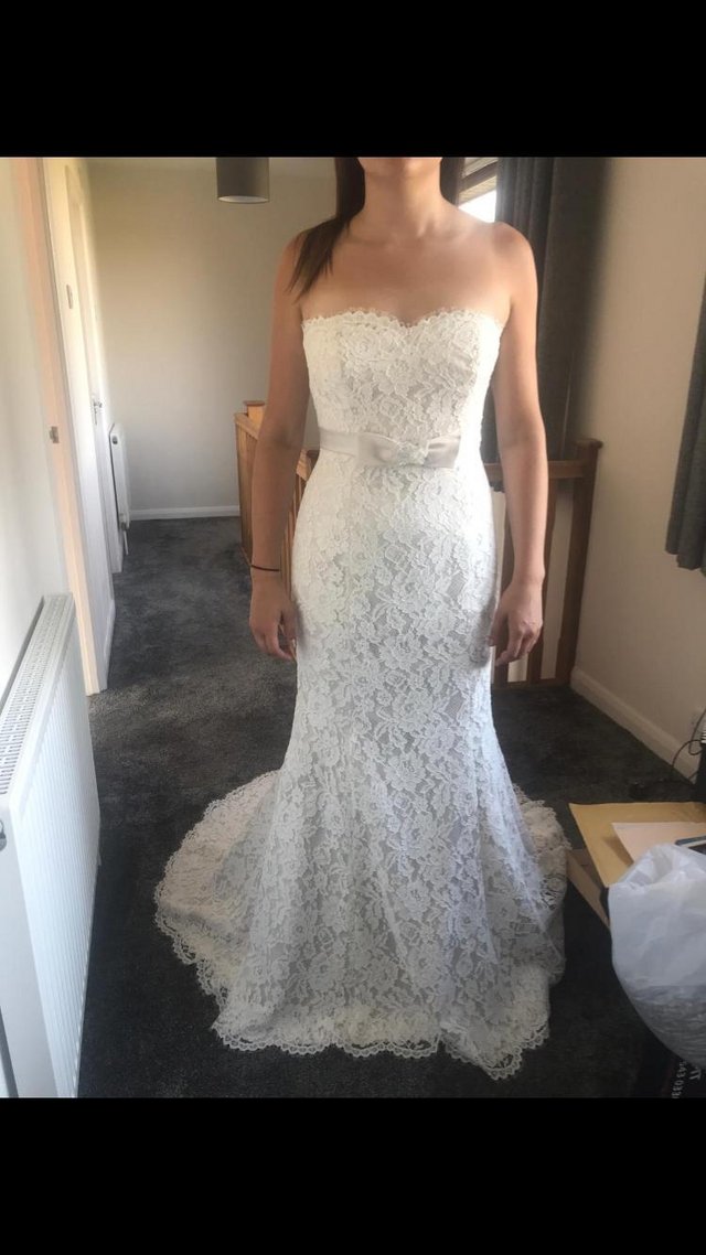 Image 3 of Brand new Never worn wedding dress