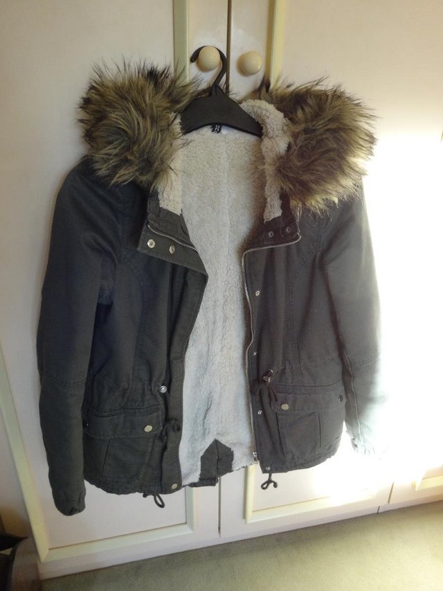 Image 2 of Parka Fleece-Lined Ladies H&M Jacket with Hood