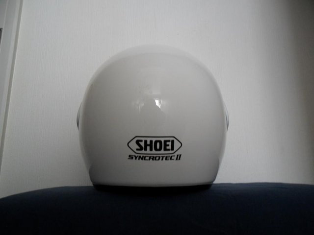 Preview of the first image of Shoei helmet.