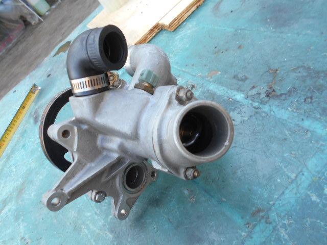 Image 2 of Water pump for Lancia Thema 8.32