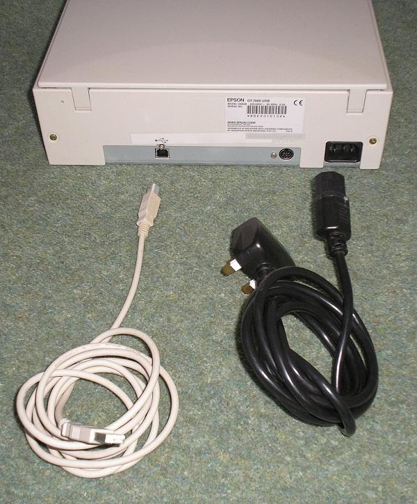 Image 3 of EPSON GT-7000 USB Flatbed Scanner