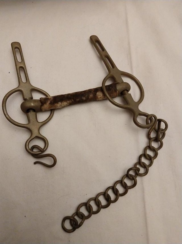 Image 2 of Vintage Collectable Heavy Horse Bit with Curb chain.