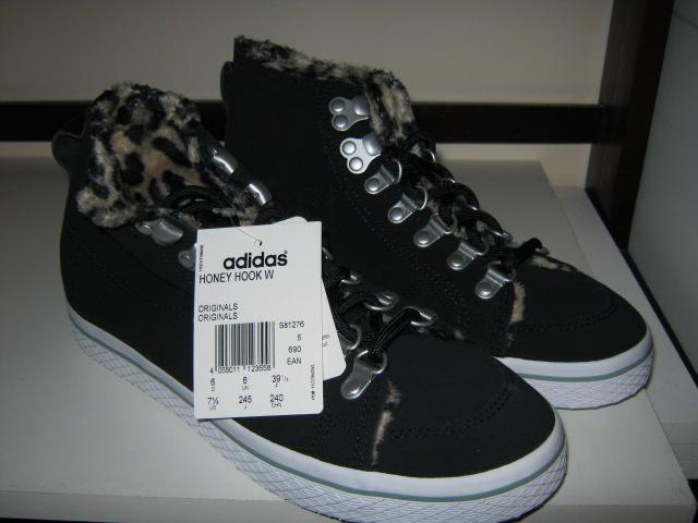 Preview of the first image of New with tags and boxes - Adidas Honey Hook Shoes for Sale.