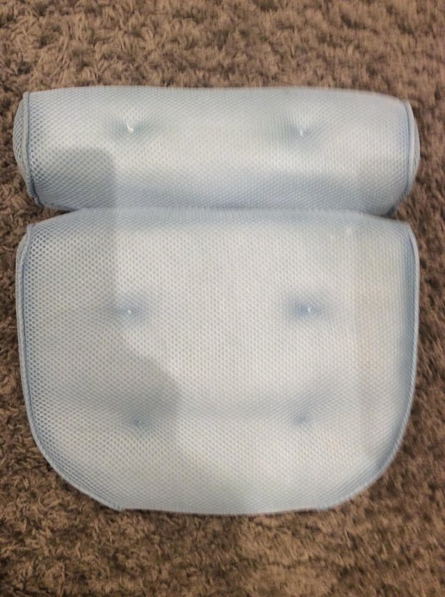 Preview of the first image of Bath pillow to attach to bath.