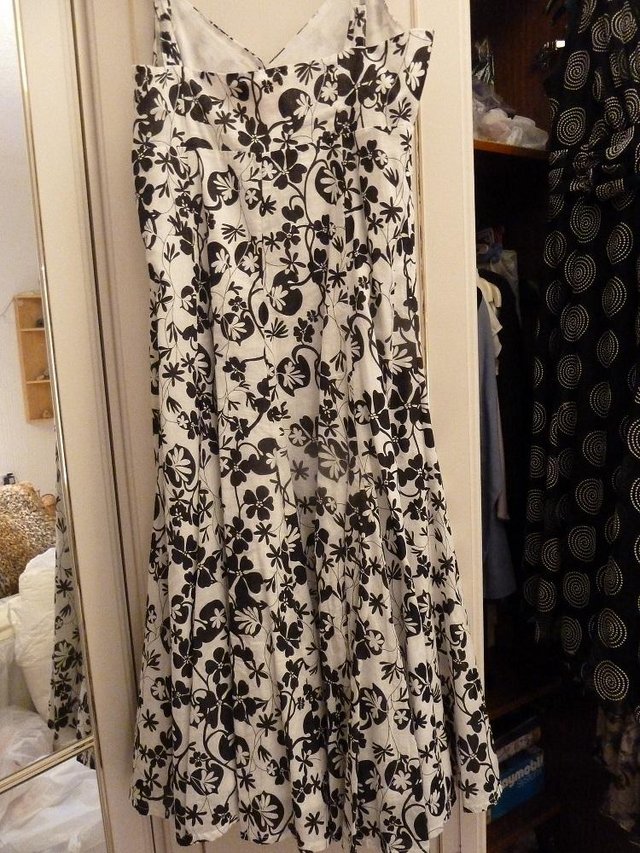 Image 2 of Black/white sundress from Apricot, size Small - new