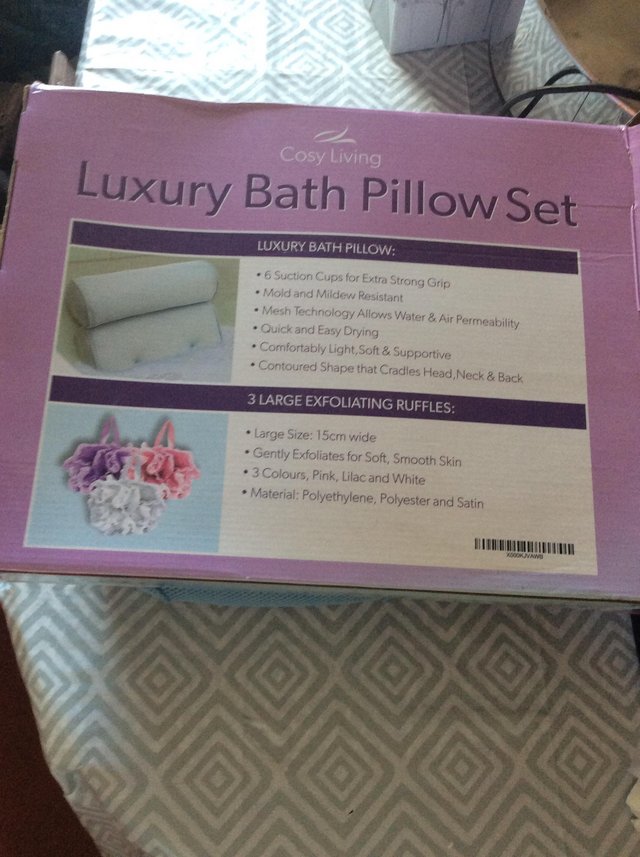 Preview of the first image of Luxury Bath Pillow to attach to bath.