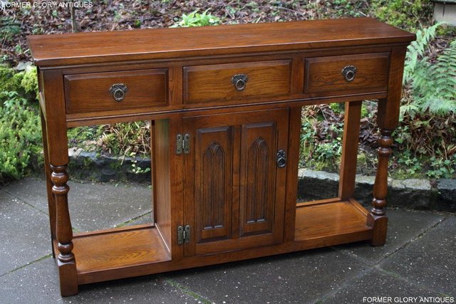 Image 2 of AN OLD CHARM LIGHT OAK CONSOLE TABLE SIDEBOARD DRESSER BASE