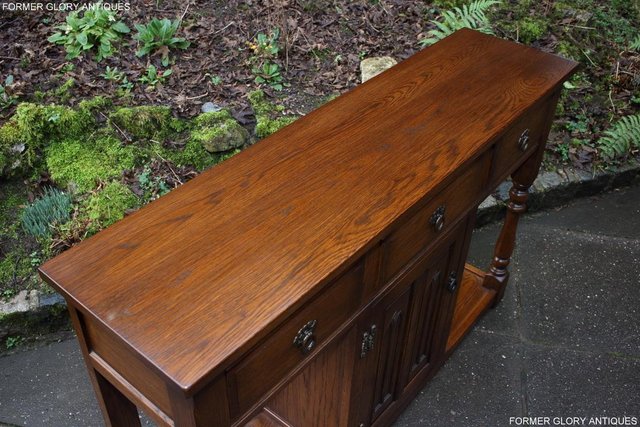 Image 5 of AN OLD CHARM LIGHT OAK CONSOLE TABLE SIDEBOARD DRESSER BASE