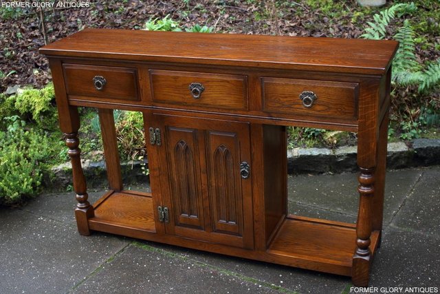 Image 49 of AN OLD CHARM LIGHT OAK CONSOLE TABLE SIDEBOARD DRESSER BASE