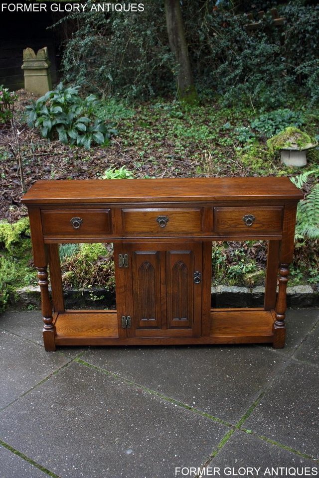 Image 52 of AN OLD CHARM LIGHT OAK CONSOLE TABLE SIDEBOARD DRESSER BASE