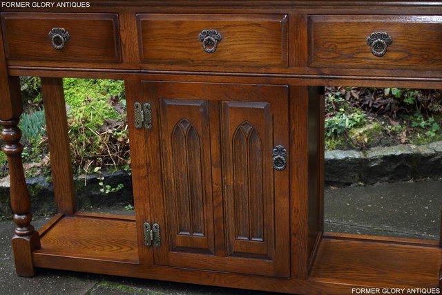 Image 58 of AN OLD CHARM LIGHT OAK CONSOLE TABLE SIDEBOARD DRESSER BASE