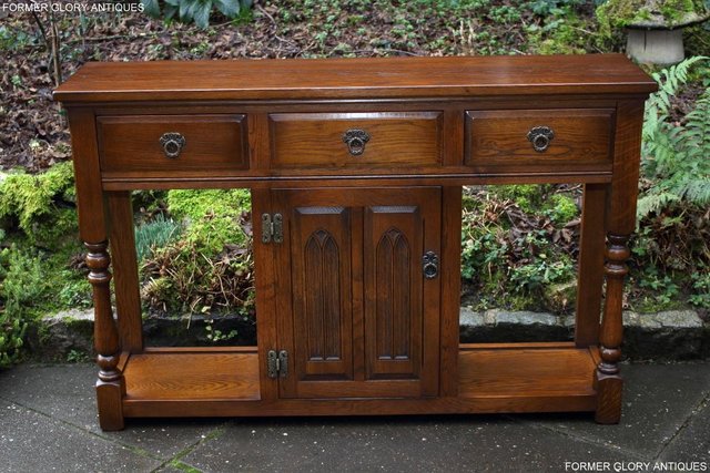 Image 65 of AN OLD CHARM LIGHT OAK CONSOLE TABLE SIDEBOARD DRESSER BASE