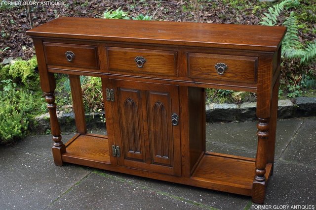 Image 86 of AN OLD CHARM LIGHT OAK CONSOLE TABLE SIDEBOARD DRESSER BASE