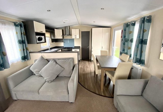 Image 3 of 2015 Regal Kensington Caravan For Sale North Yorkshire