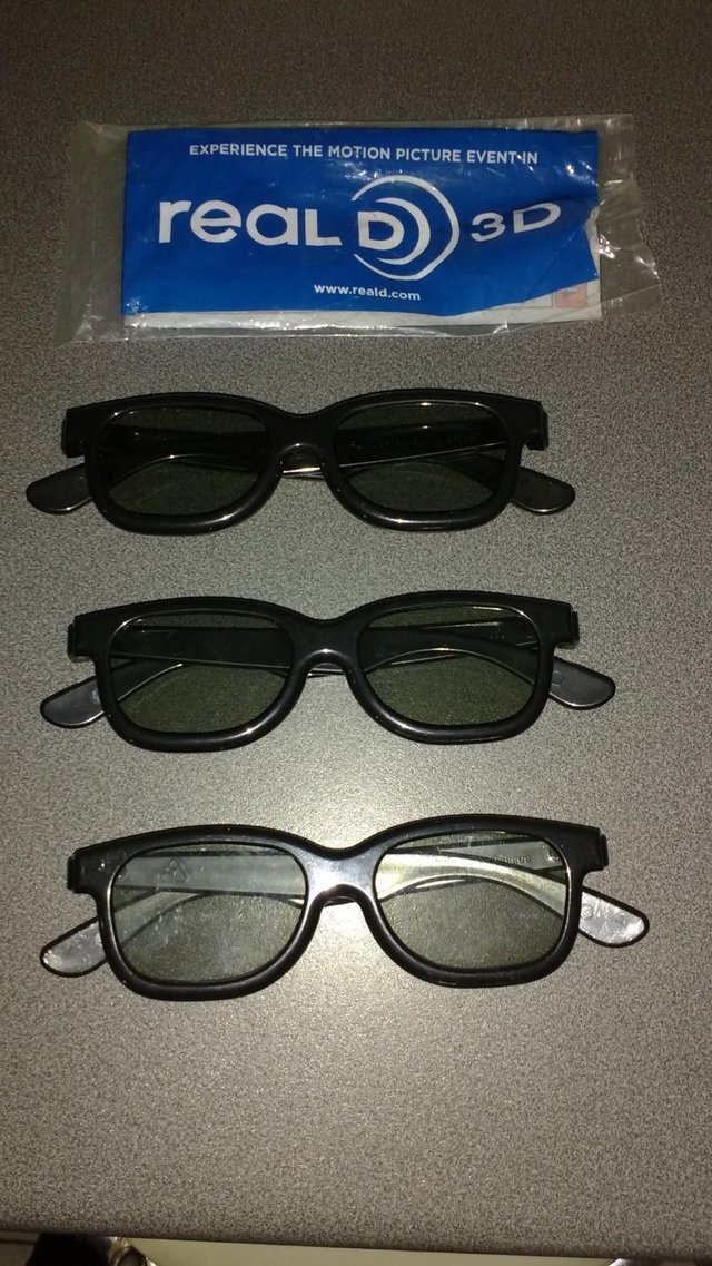 Preview of the first image of Real 3D glasses.