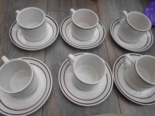 Preview of the first image of Tea Set SAMPSONITE Churchill Speckled Brown 1990's.