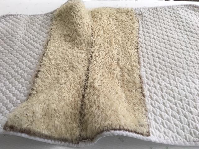 Preview of the first image of GRIFFIN Medium High Wither White Saddle Pads.