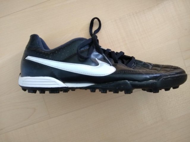 Image 2 of Nike football boots size 5
