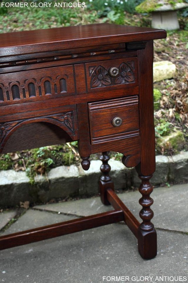 Image 14 of AN OLD CHARM TUDOR OAK SMALL WRITING TABLE DESK LAPTOP STAND