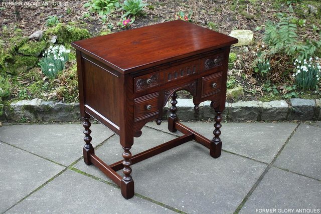 Image 26 of AN OLD CHARM TUDOR OAK SMALL WRITING TABLE DESK LAPTOP STAND