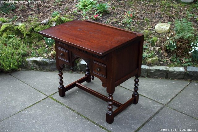 Image 29 of AN OLD CHARM TUDOR OAK SMALL WRITING TABLE DESK LAPTOP STAND