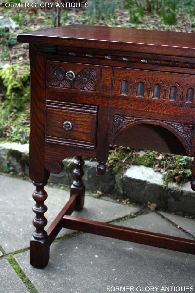 Image 33 of AN OLD CHARM TUDOR OAK SMALL WRITING TABLE DESK LAPTOP STAND