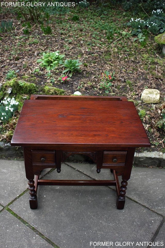 Image 36 of AN OLD CHARM TUDOR OAK SMALL WRITING TABLE DESK LAPTOP STAND