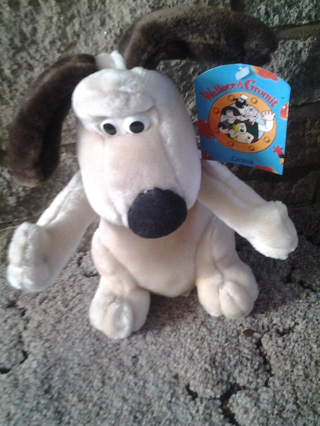Image 2 of Gromit