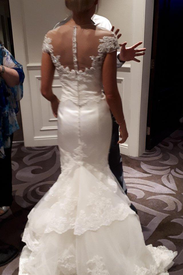 Image 2 of Enzoani Kassandra bridal dress with detachable jacket