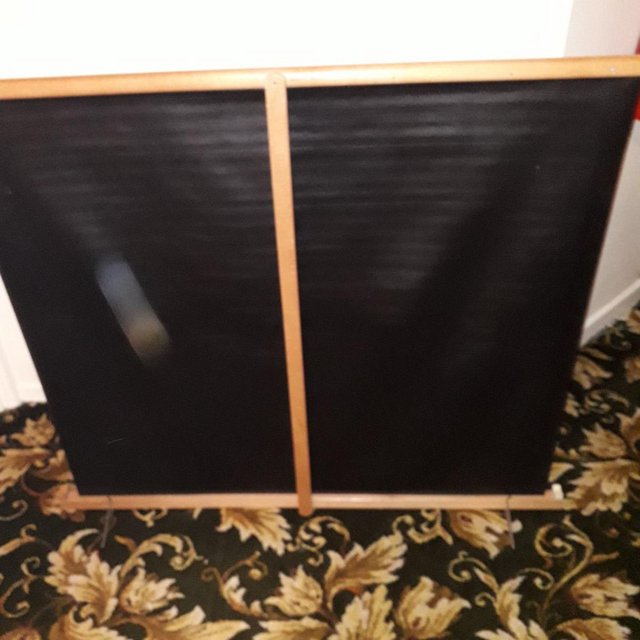 Image 5 of Antique wooden frame projector screen