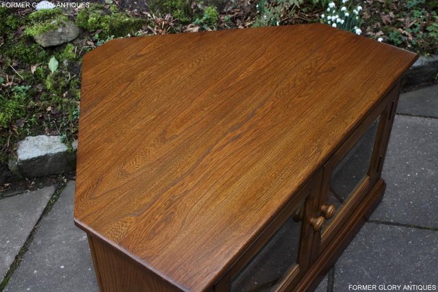Image 24 of AN ERCOL GOLDEN DAWN CORNER TV CABINET DVD STAND TABLE UNIT