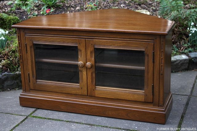 Image 66 of AN ERCOL GOLDEN DAWN CORNER TV CABINET DVD STAND TABLE UNIT