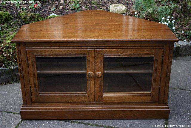 Image 69 of AN ERCOL GOLDEN DAWN CORNER TV CABINET DVD STAND TABLE UNIT