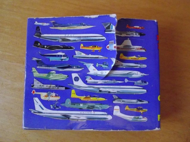 Image 3 of The DUMPY Pocket Book of AIRCRAFT and FLIGHT
