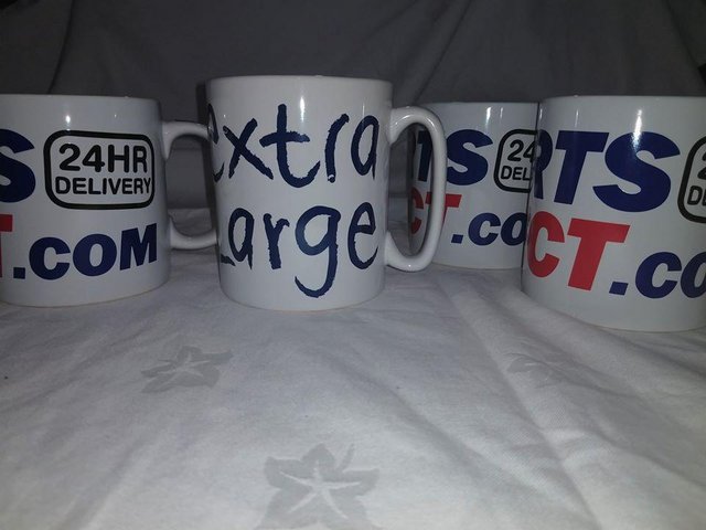 Image 2 of 4 x very large mugs. NEW