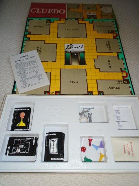 Preview of the first image of Cluedo from 1967 - Waddingtons - Murder at Tudor Close.