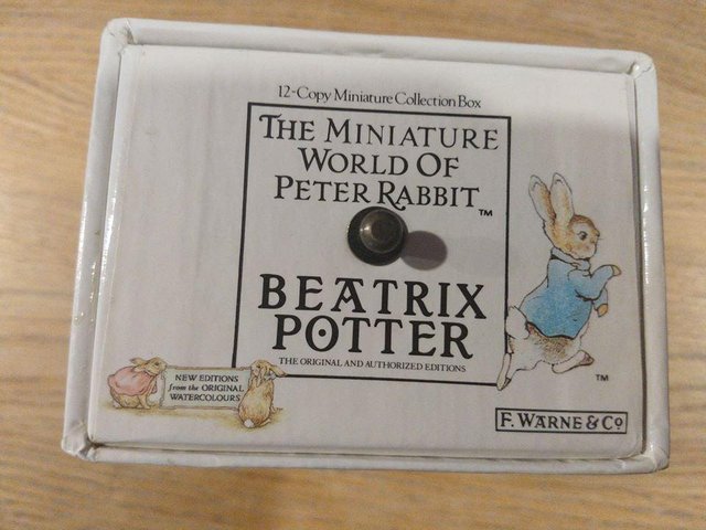 Preview of the first image of Collectors Item c1989 THE MINIATURE WORLD OF PETER RABBIT:12.