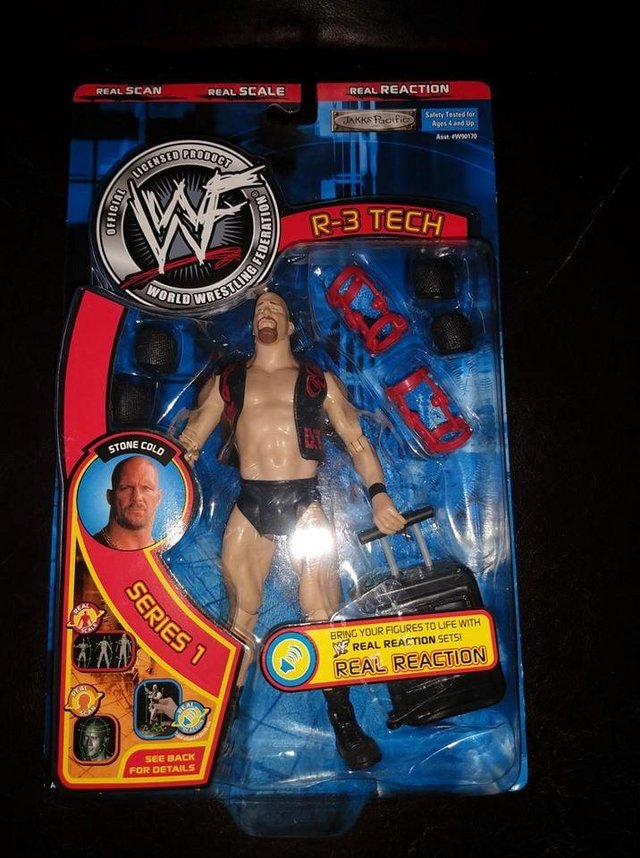 Preview of the first image of 2001 Vintage WWF Series 1 Stone Cold Steve Austin R-3 TECH r.