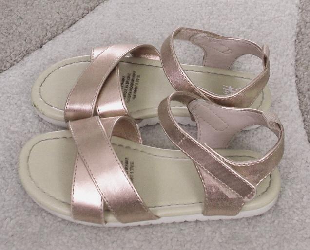 Preview of the first image of Pretty Girls Sandals By H&M - Size UK 7.5 (EUR 25) BX8.