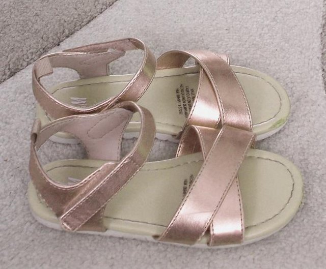 Image 3 of Pretty Girls Sandals By H&M - Size UK 7.5 (EUR 25) BX8